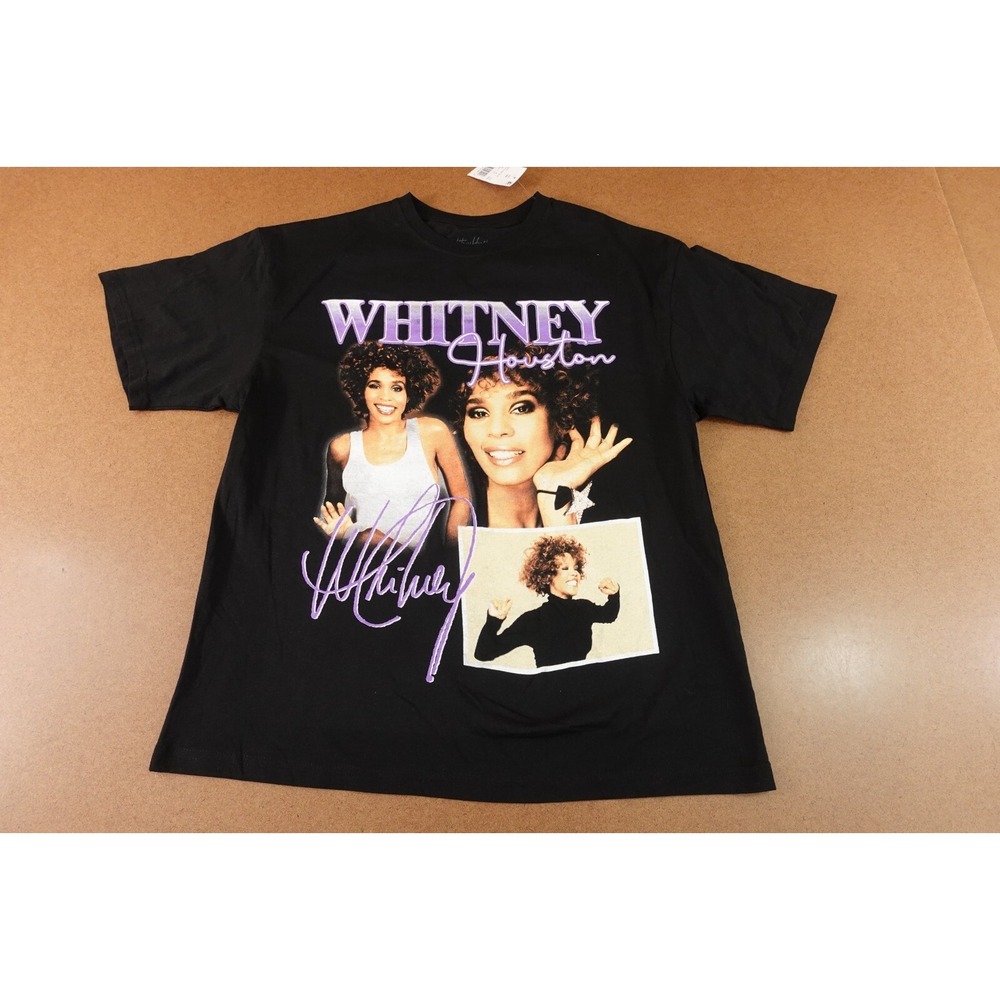 Whitney Houston Adult Small Black Short Sleeve Crew Neck Graphic T-Shirt NWT